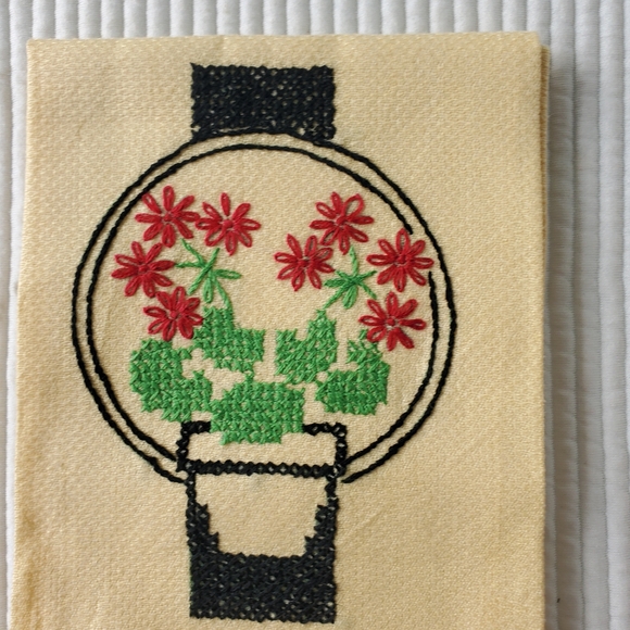 2 Cross Stitch Hand Towels Pink Yellow Vintage 23.5"x13.5" Lace Trim Handmade - Picture 2 of 7